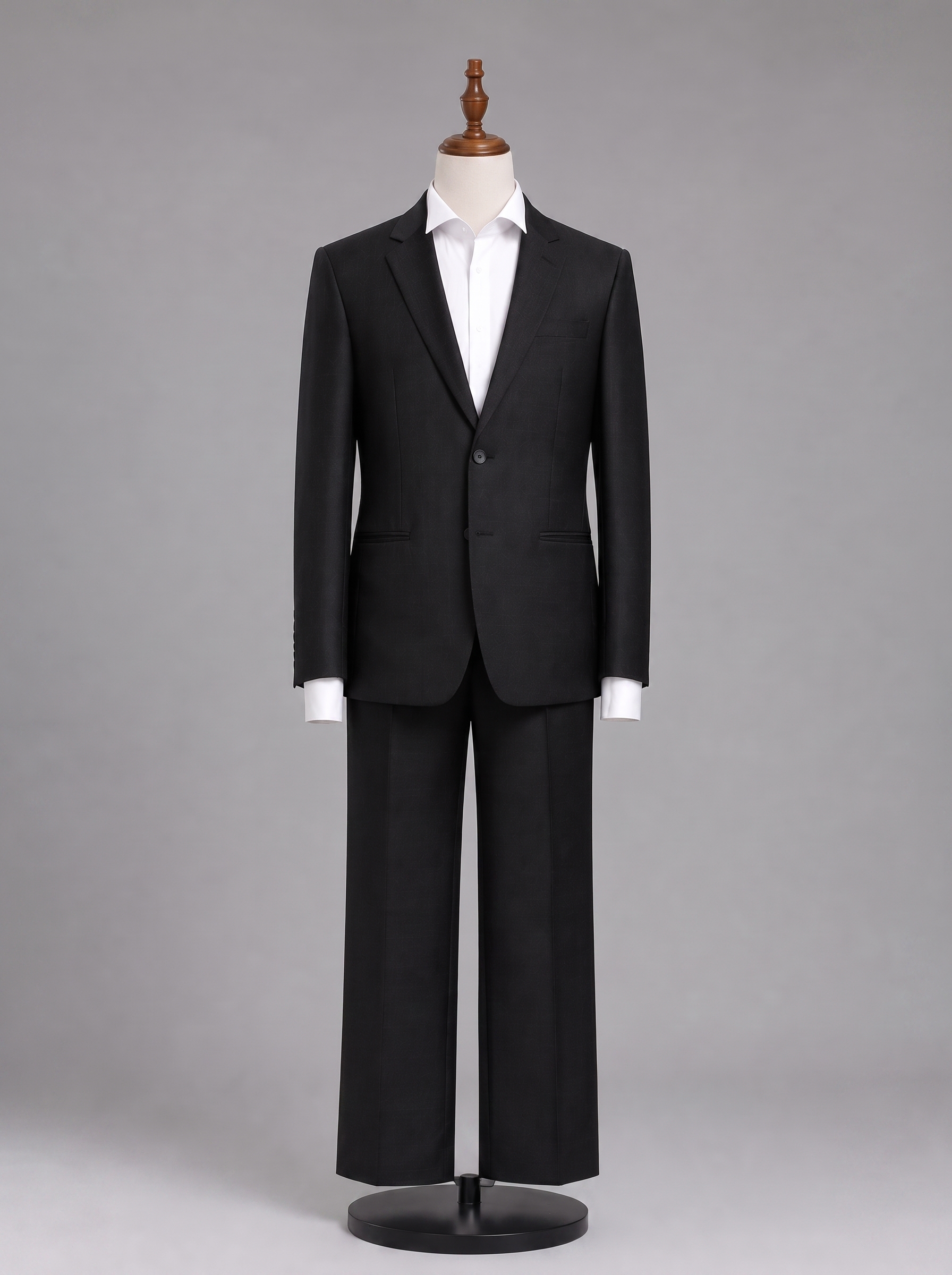 Tailored black suit | Suit đen may đo