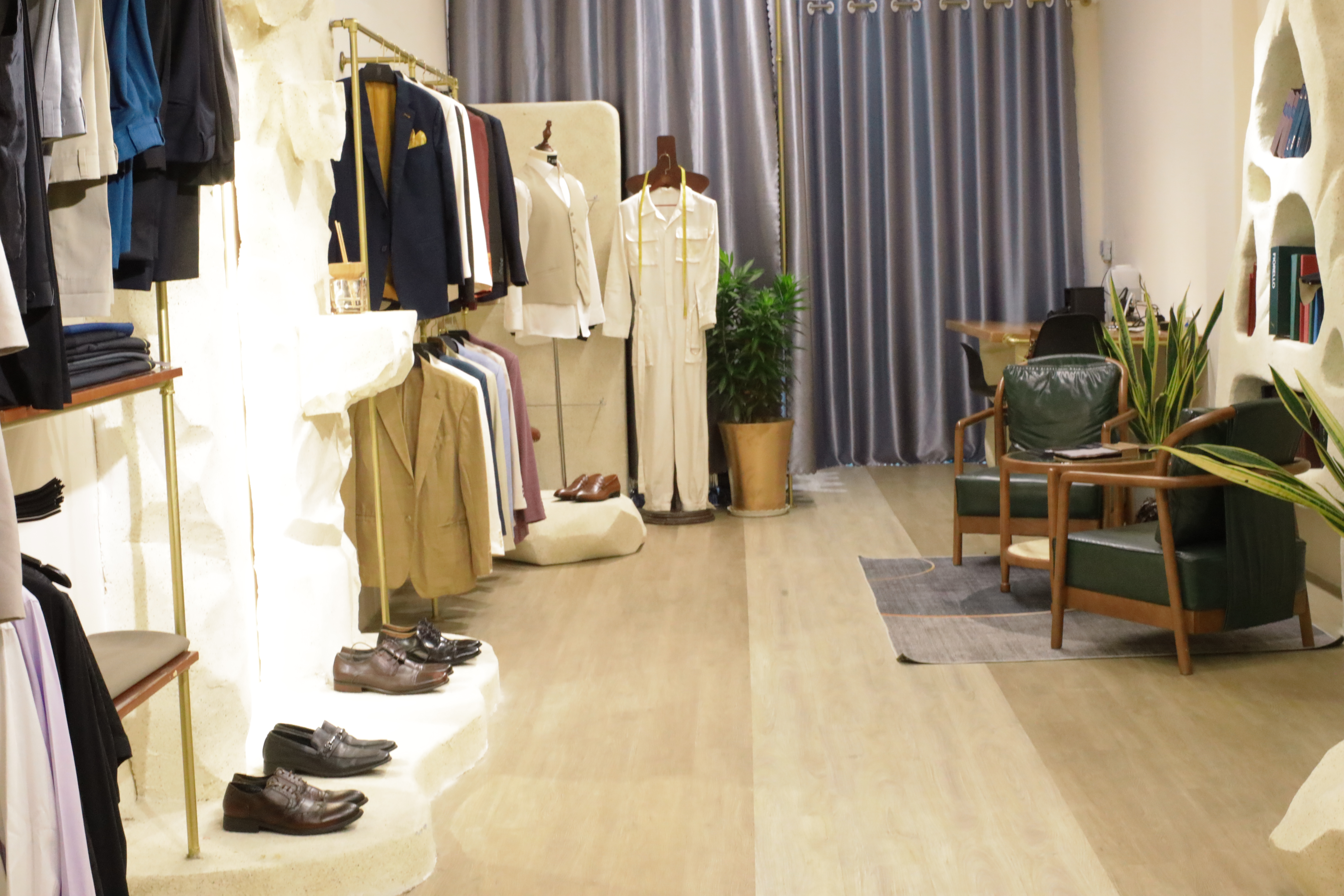 S.T Tailor showroom interior | Một góc showroom S.T Tailor